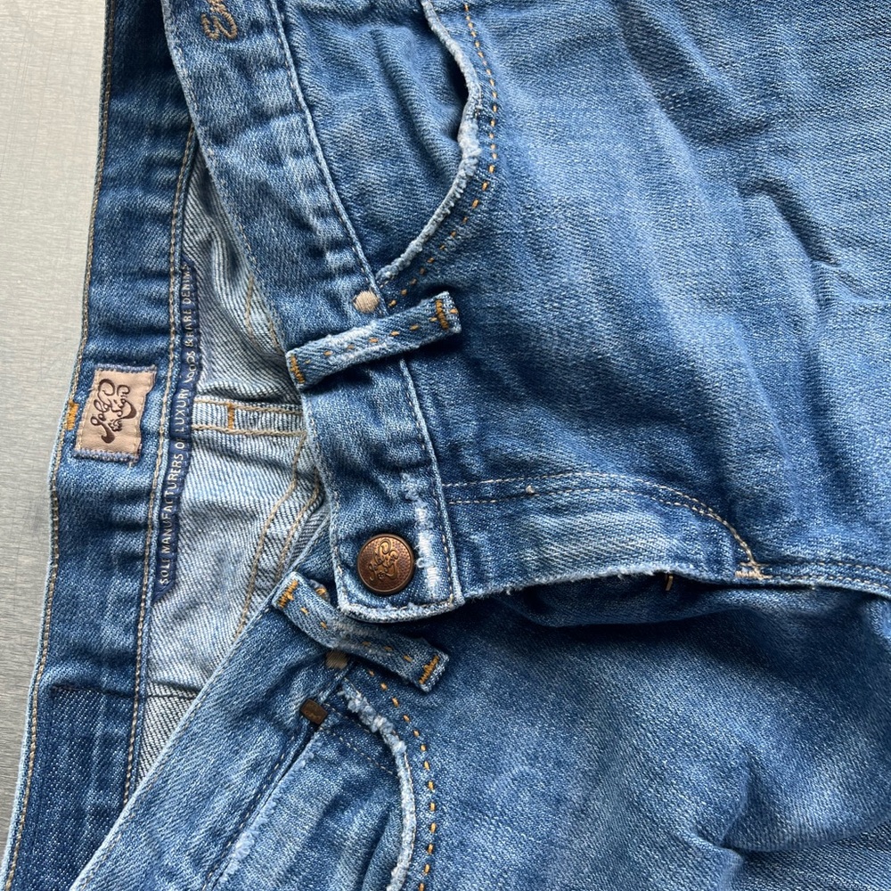 Gold Sign distressed jeans size 27